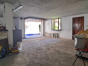 La Salle Les Champ:Chalet da ristrutturare: interni