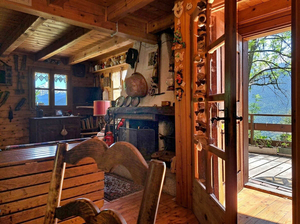 La Salle,:chalet nel bosco: soggiorno