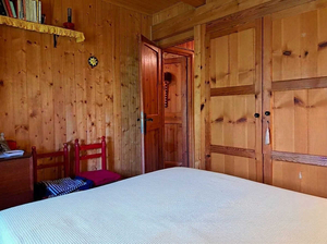 La Salle,:chalet nel bosco: matrimoniale